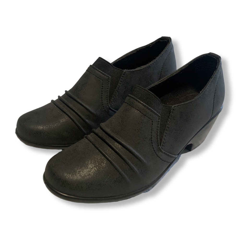 Easy Street Kesley Comfort Shooties Size 8.5